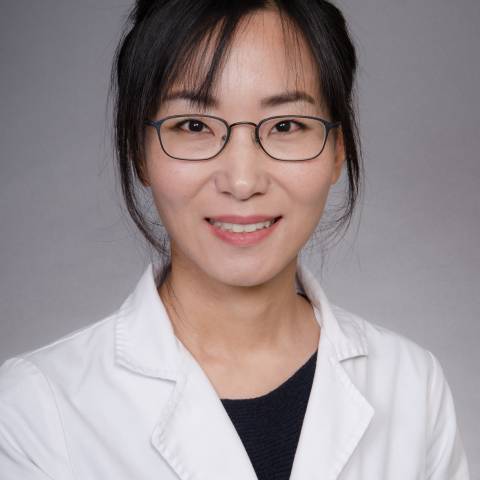 Provider headshot ofHee Jeong Kim, DNP, ARNP, FNP-BC, CWCN 